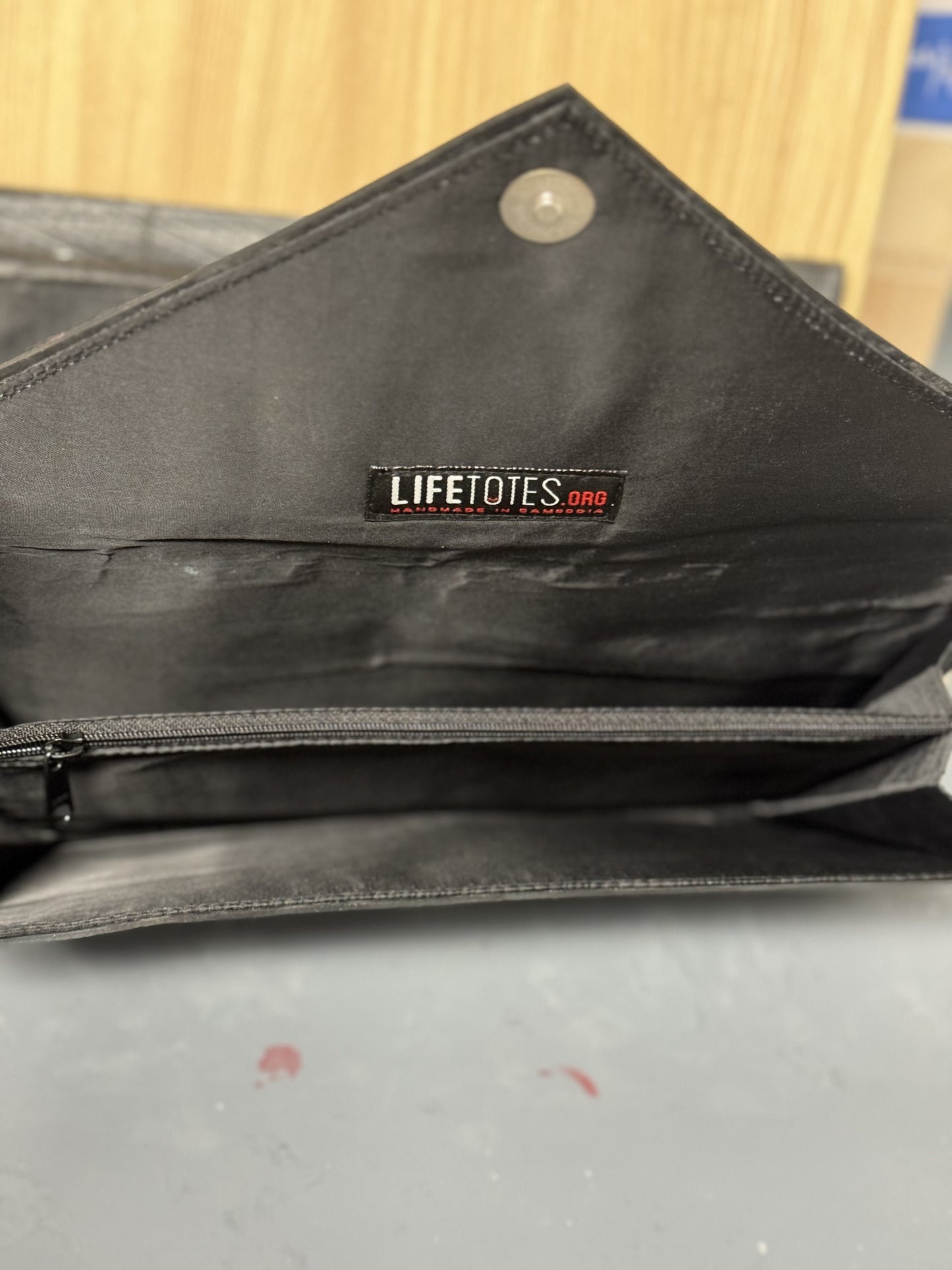 Life Totes Recycled Tire Clutch